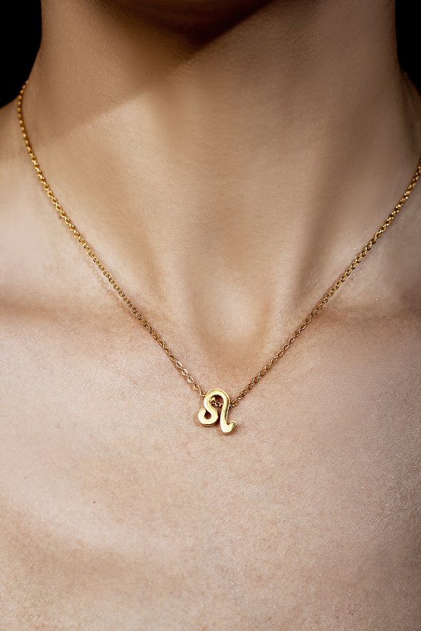 Collar Signo del Zodiaco LEO  - Flip image view