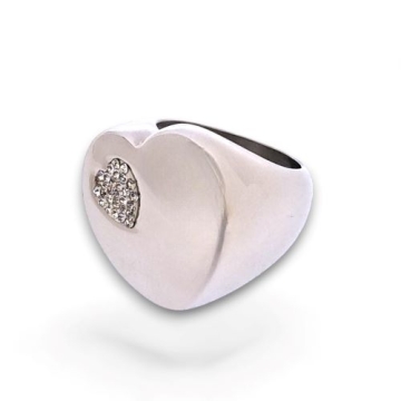 Anillo de Acero, forma de corazón con zirconia