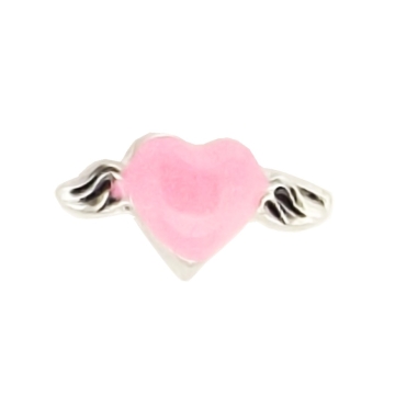 Charm rosado en forma de corazón con alas