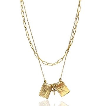 Collar con encantos de escapularios