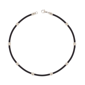 Collar de Poliuretano Negro con Pequeñas Esferas Plateada