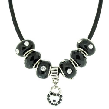 Collar con Encantos de corazón y Negros Para Mujeres, Cadena de Cuero, 7 pulgadas. Estilo Pandora